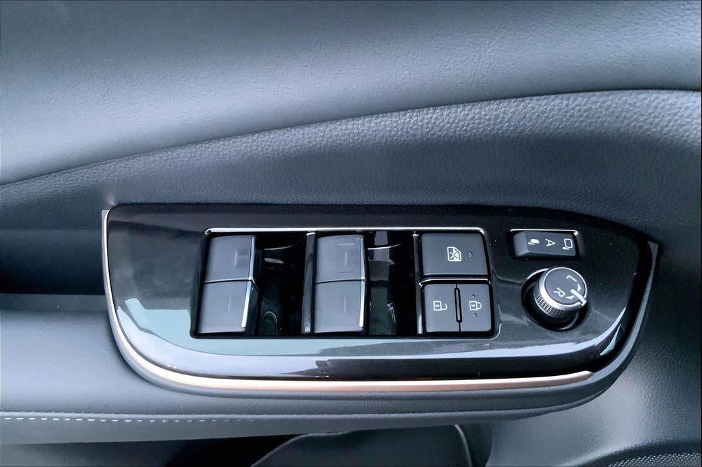 new 2025 Toyota Crown Signia car, priced at $49,613