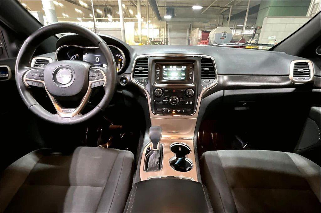 used 2016 Jeep Grand Cherokee car, priced at $13,997