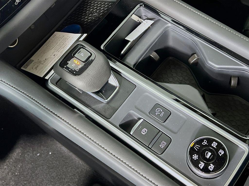 new 2026 Nissan Pathfinder car, priced at $45,132