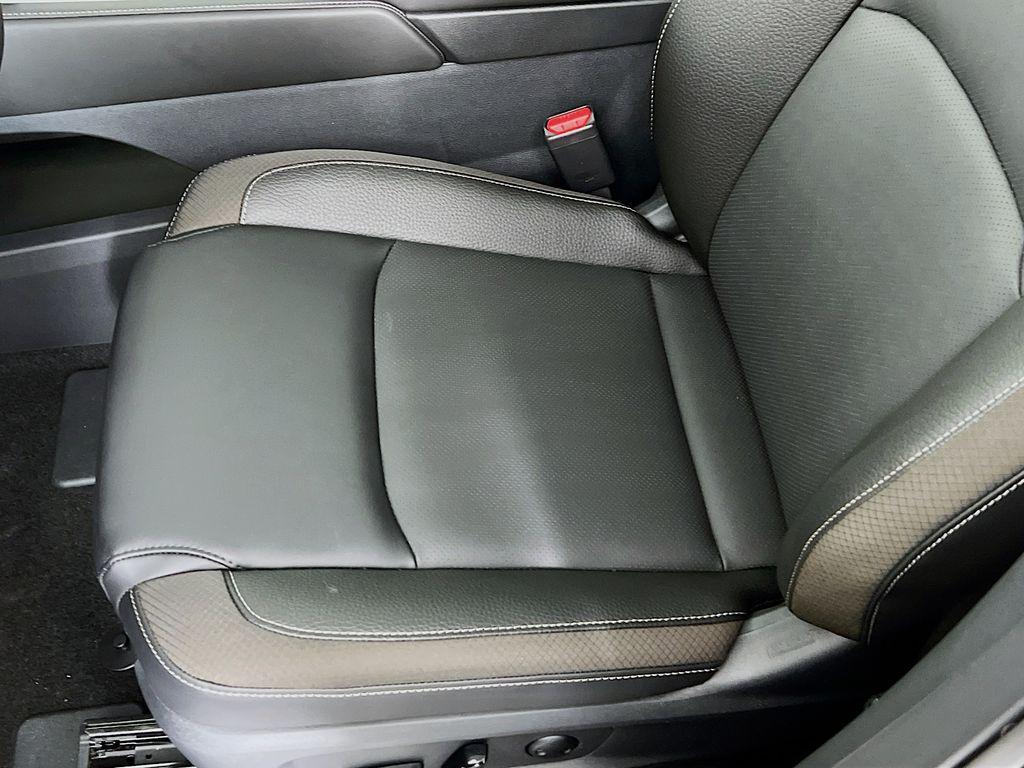 new 2026 Nissan Pathfinder car, priced at $45,132