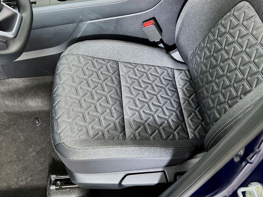 new 2026 Nissan Kicks car, priced at $26,251