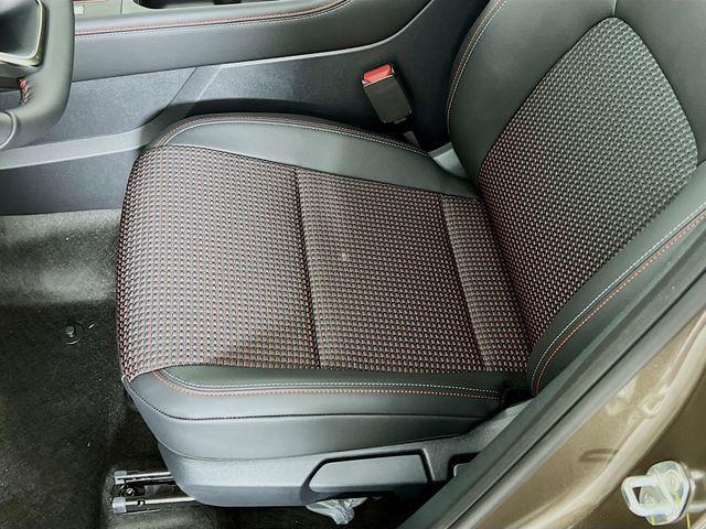 new 2025 Nissan Kicks car, priced at $27,974