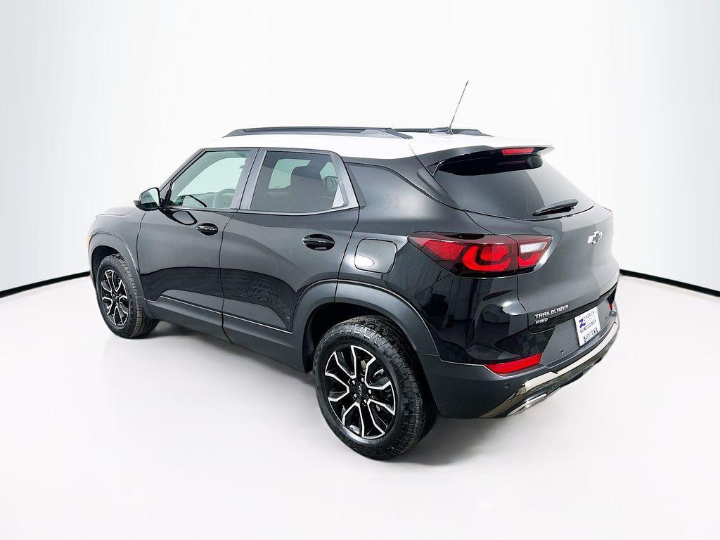 used 2025 Chevrolet TrailBlazer car, priced at $26,995