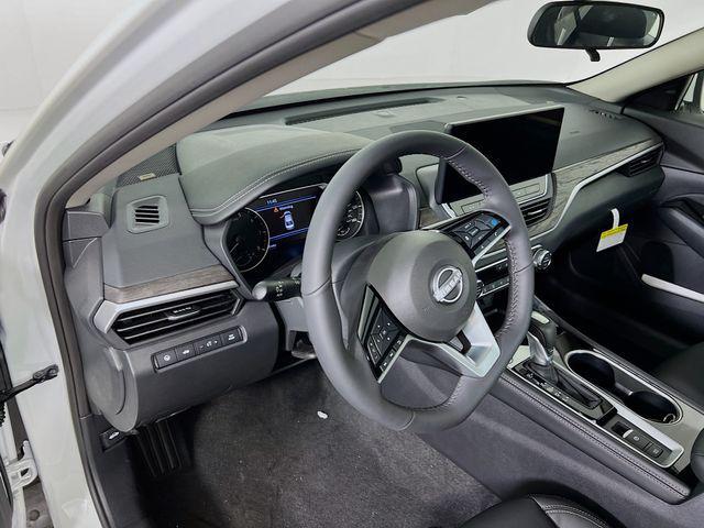 new 2025 Nissan Altima car, priced at $32,009