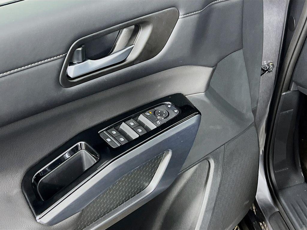 new 2026 Nissan Pathfinder car, priced at $45,132