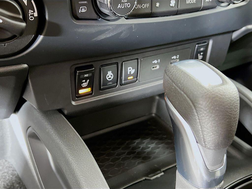 new 2026 Nissan Frontier car, priced at $39,198