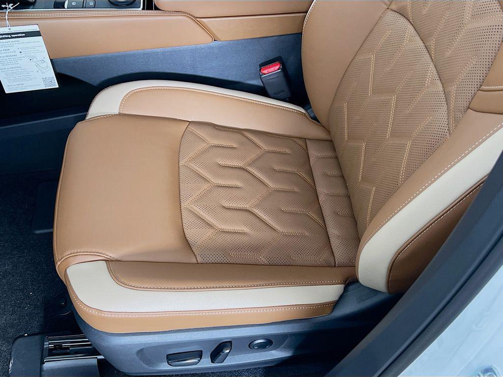 new 2026 Nissan Pathfinder car, priced at $50,128