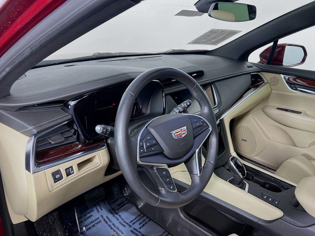 used 2018 Cadillac XT5 car, priced at $21,495