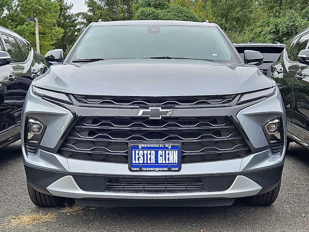 new 2025 Chevrolet Blazer car, priced at $40,349