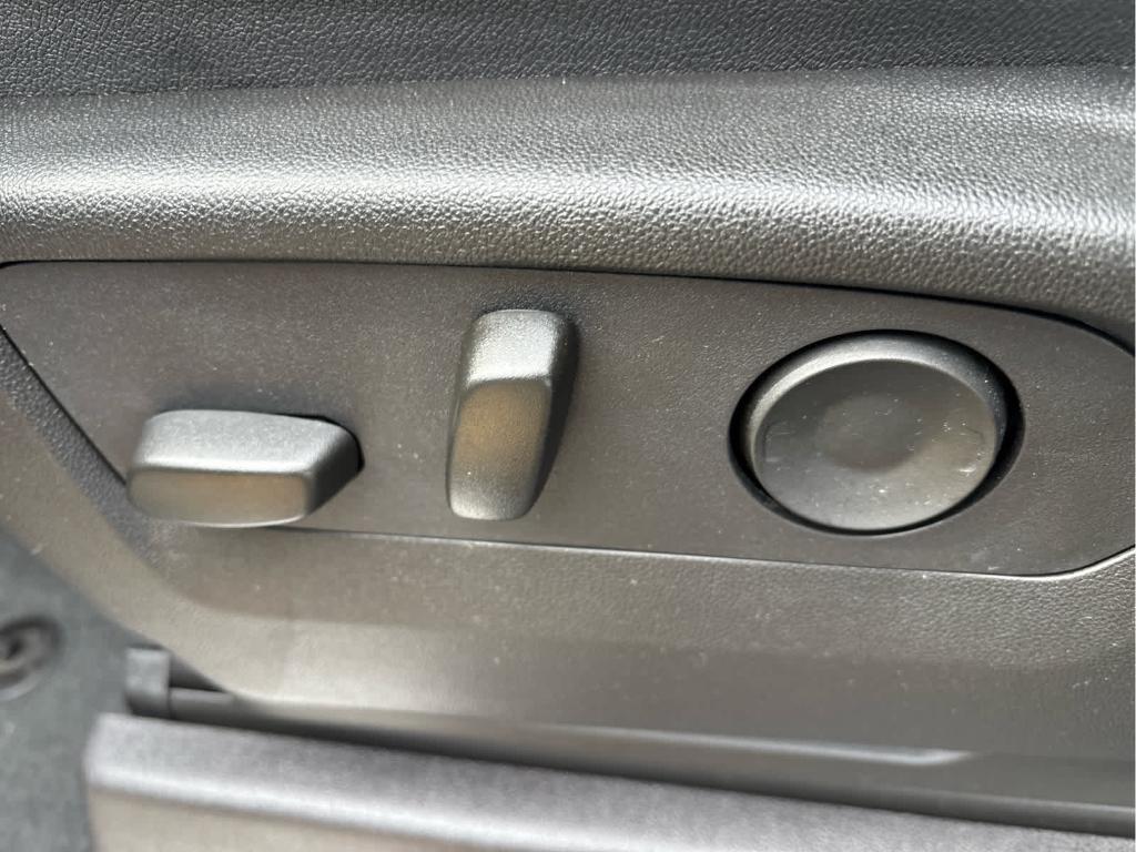 used 2024 Chevrolet Silverado 1500 car, priced at $59,695