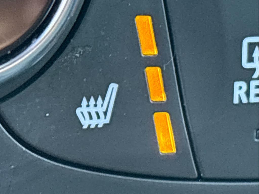 used 2024 Chevrolet Equinox car, priced at $24,354