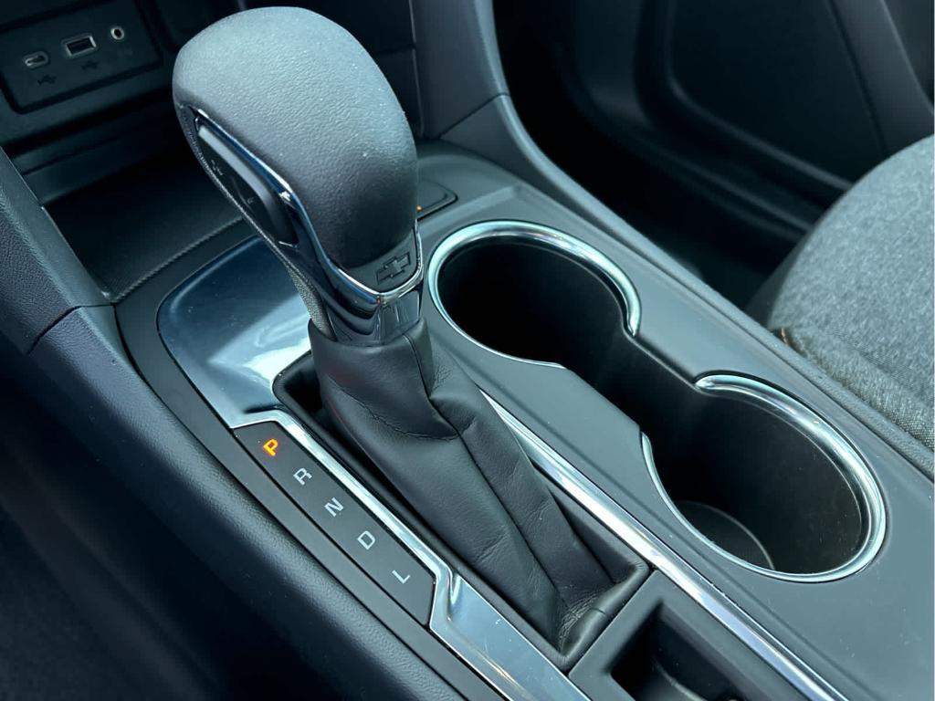 used 2024 Chevrolet Equinox car, priced at $24,354