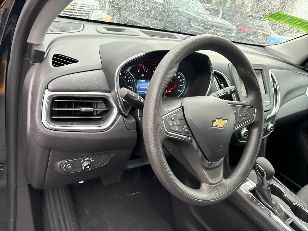 used 2023 Chevrolet Equinox car, priced at $21,499