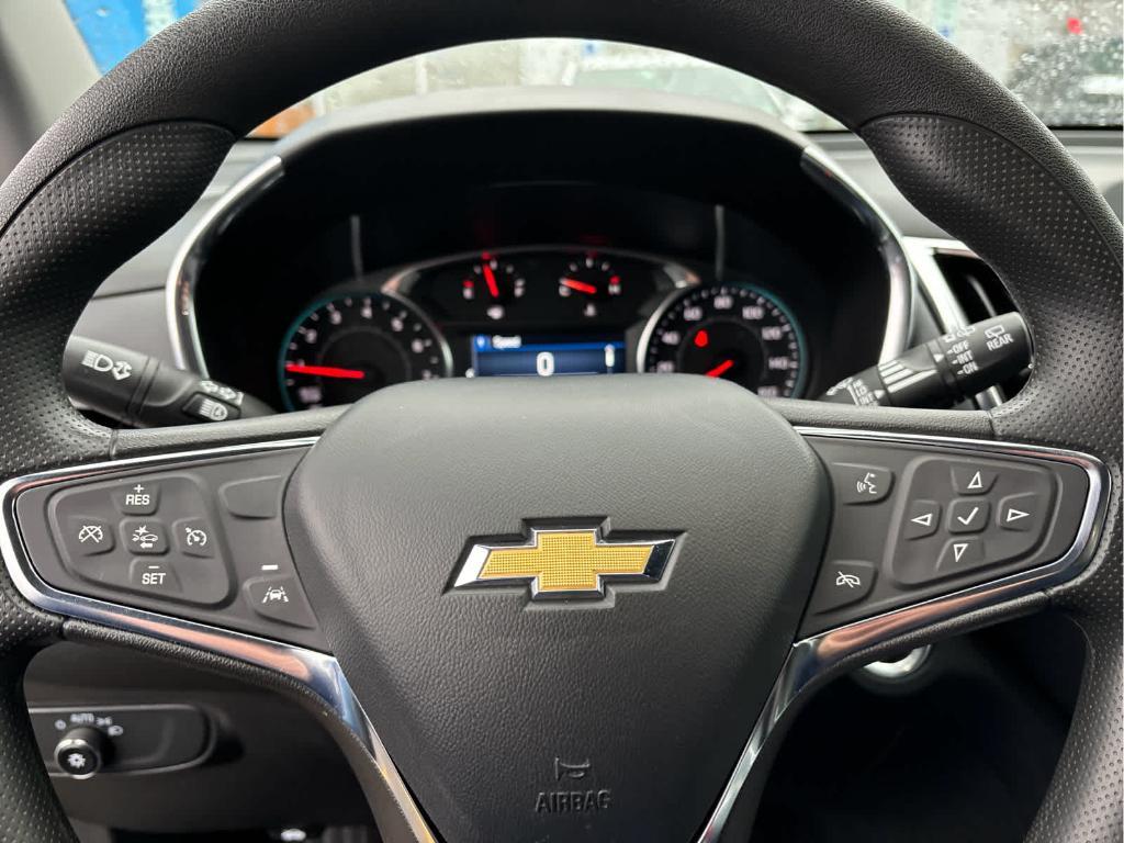 used 2023 Chevrolet Equinox car, priced at $21,499