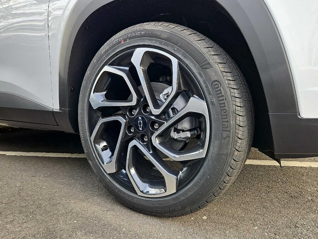 new 2026 Chevrolet Trax car, priced at $27,348