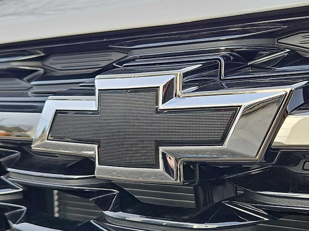 new 2026 Chevrolet Trax car, priced at $27,348