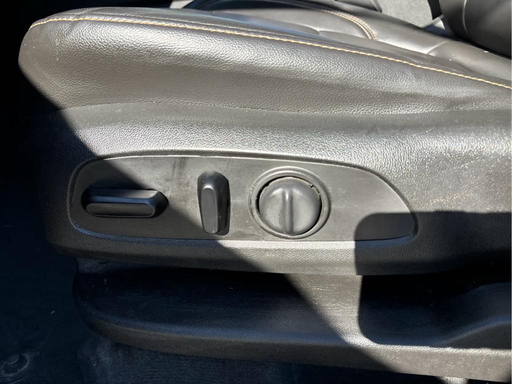 used 2020 Chevrolet Traverse car, priced at $17,577