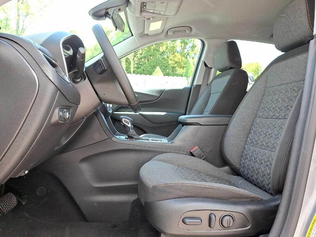 used 2024 Chevrolet Equinox car, priced at $20,738