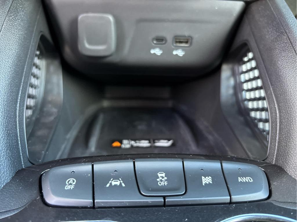 used 2024 Chevrolet TrailBlazer car, priced at $23,989
