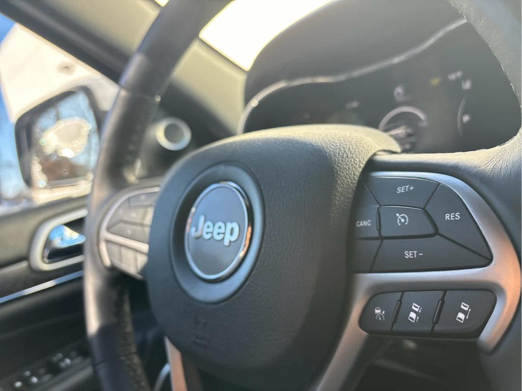 used 2018 Jeep Grand Cherokee car, priced at $16,935