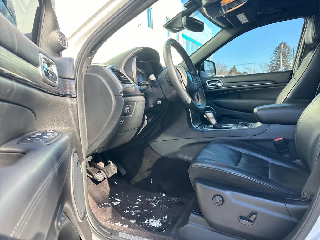 used 2018 Jeep Grand Cherokee car, priced at $16,935