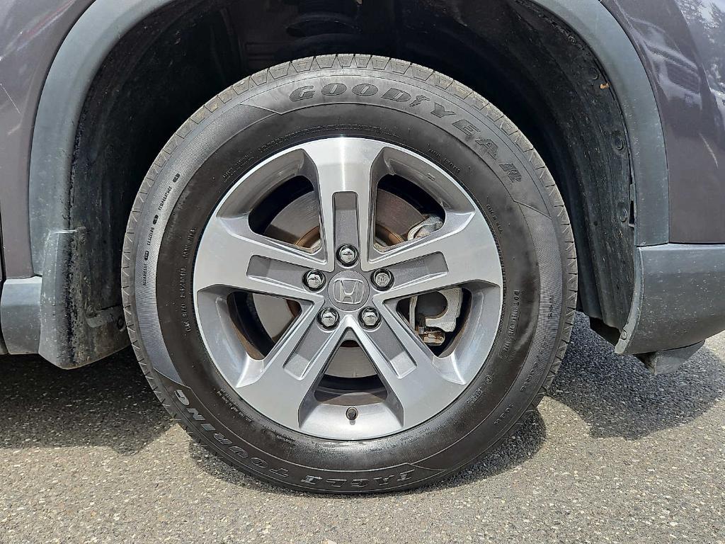 used 2025 Honda Pilot car, priced at $38,748