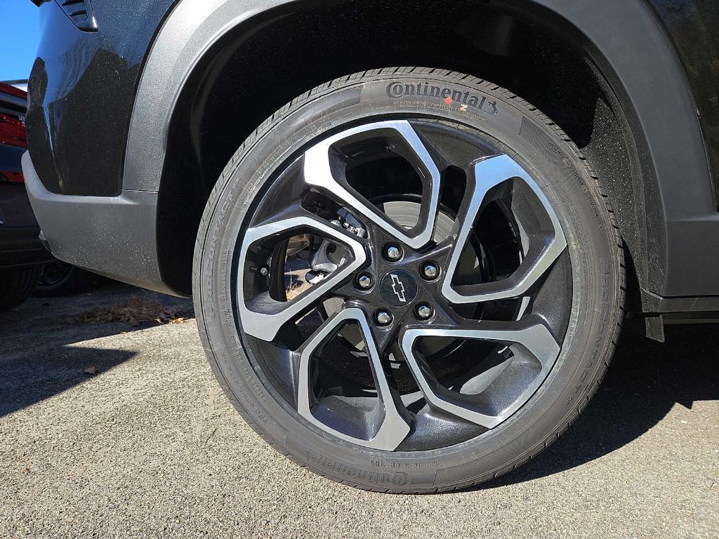 new 2026 Chevrolet Trax car, priced at $27,348