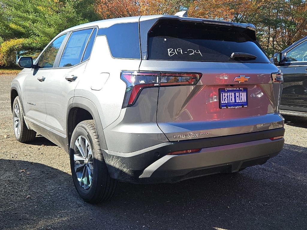 new 2026 Chevrolet Equinox car, priced at $32,933
