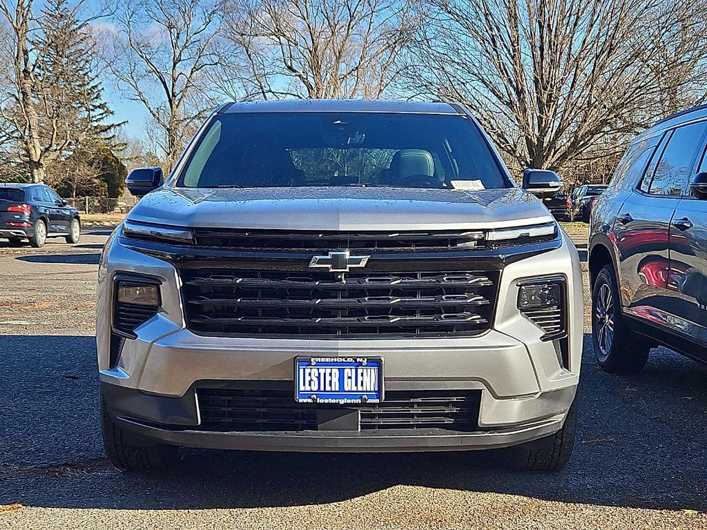 new 2026 Chevrolet Traverse car, priced at $46,942