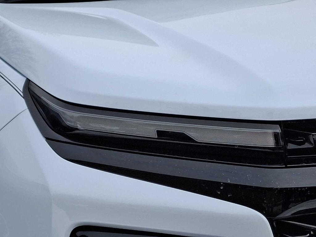 new 2026 Chevrolet Traverse car, priced at $59,877