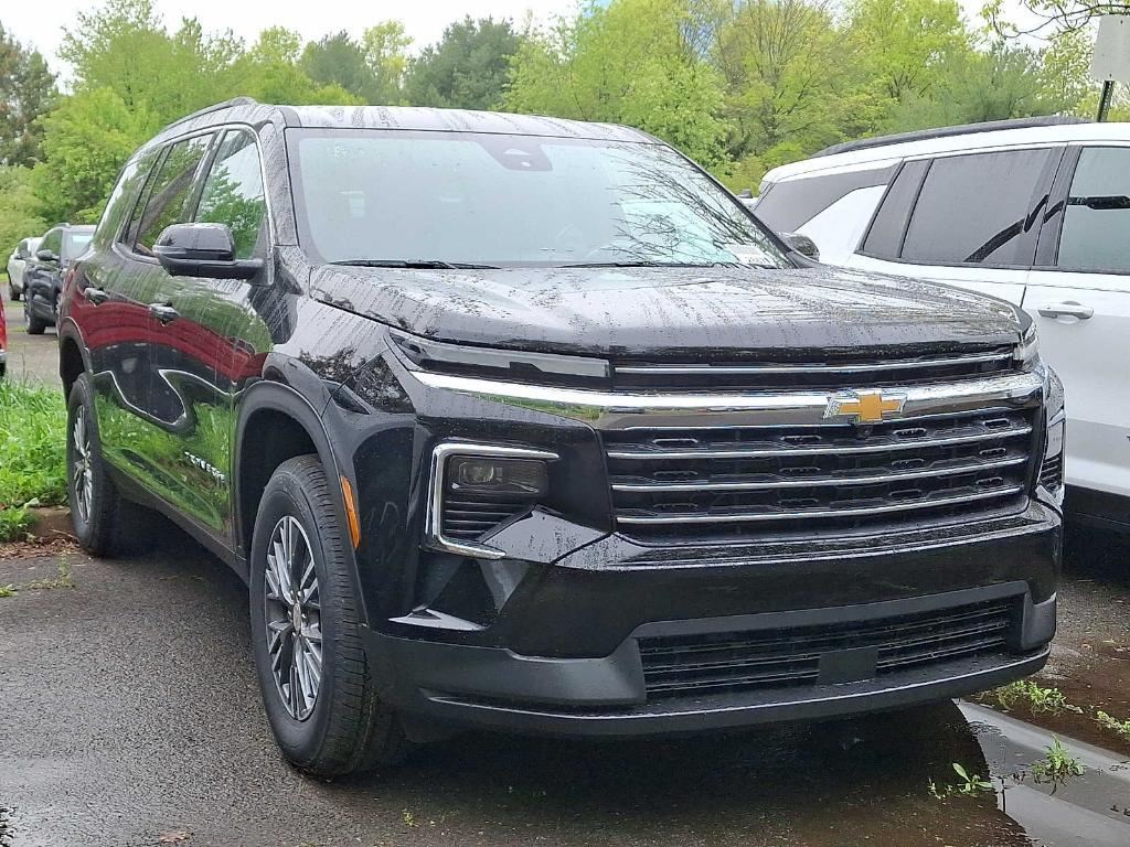 new 2026 Chevrolet Traverse car, priced at $44,445