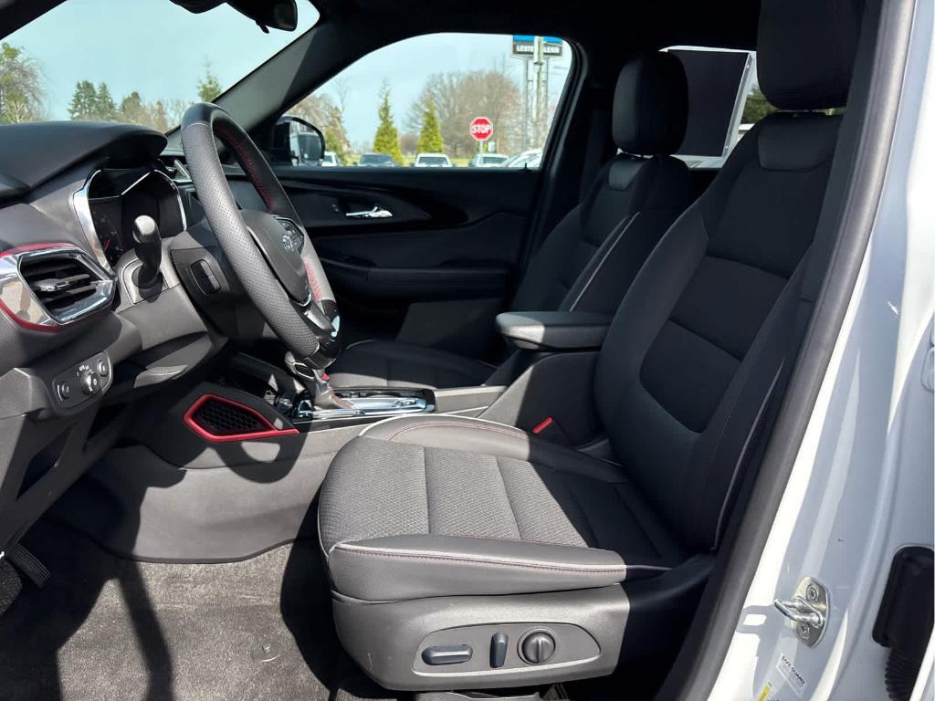 used 2023 Chevrolet TrailBlazer car, priced at $23,959