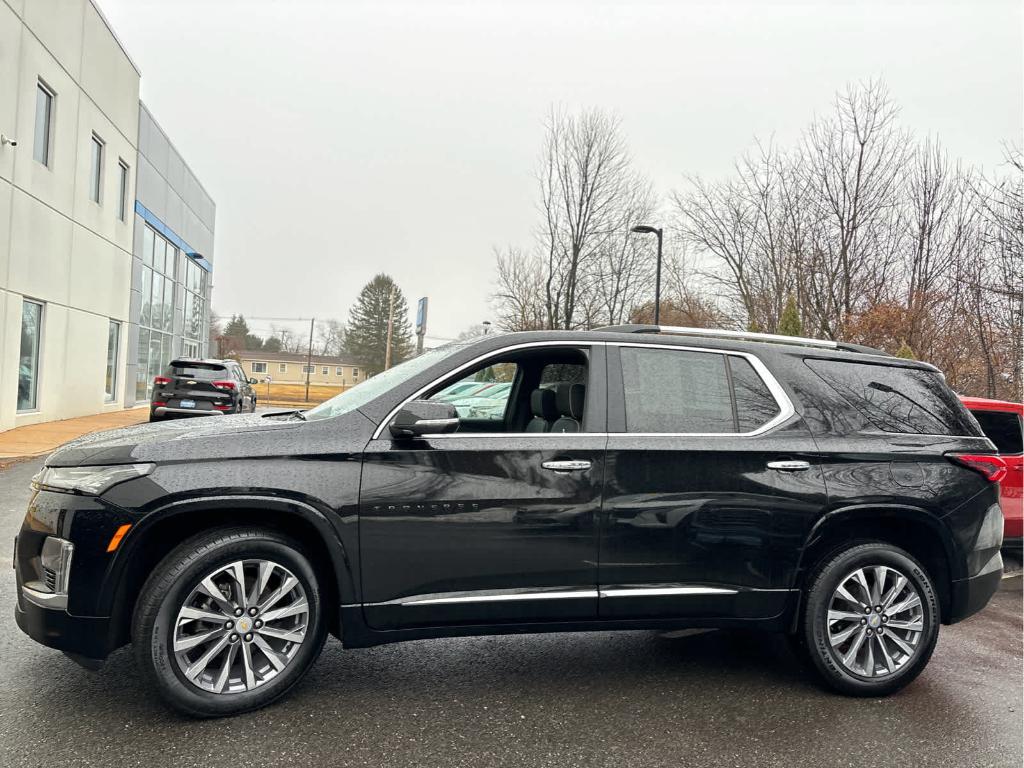 used 2023 Chevrolet Traverse car, priced at $35,789