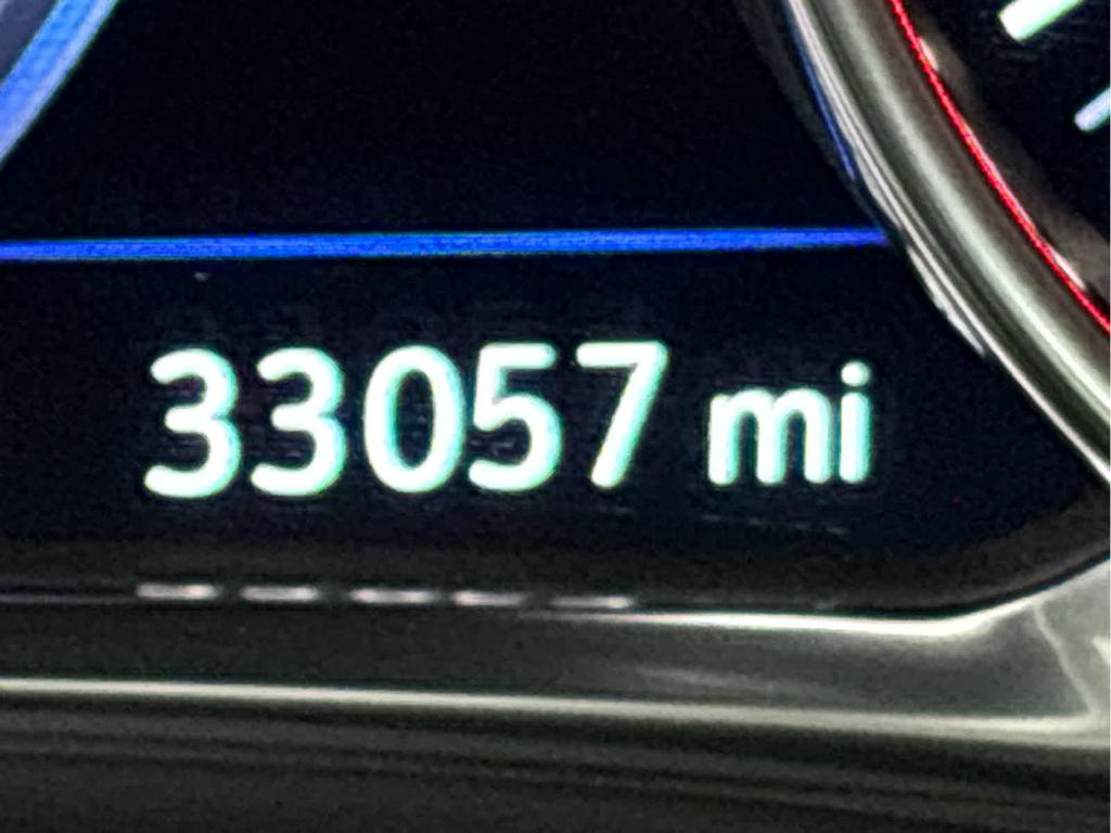 used 2023 Chevrolet Traverse car, priced at $35,789