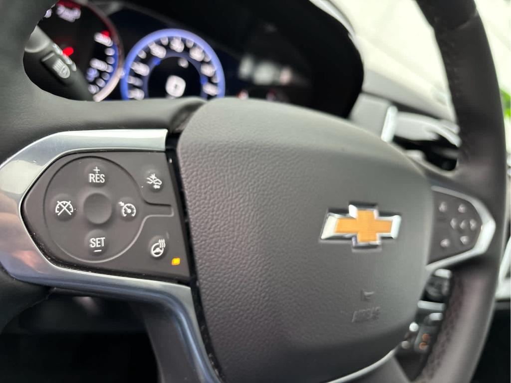used 2023 Chevrolet Traverse car, priced at $35,789