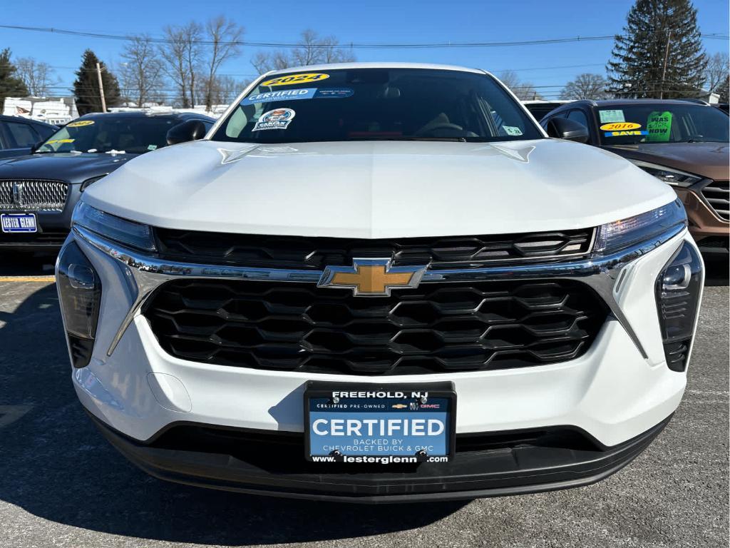 used 2024 Chevrolet Trax car, priced at $18,889