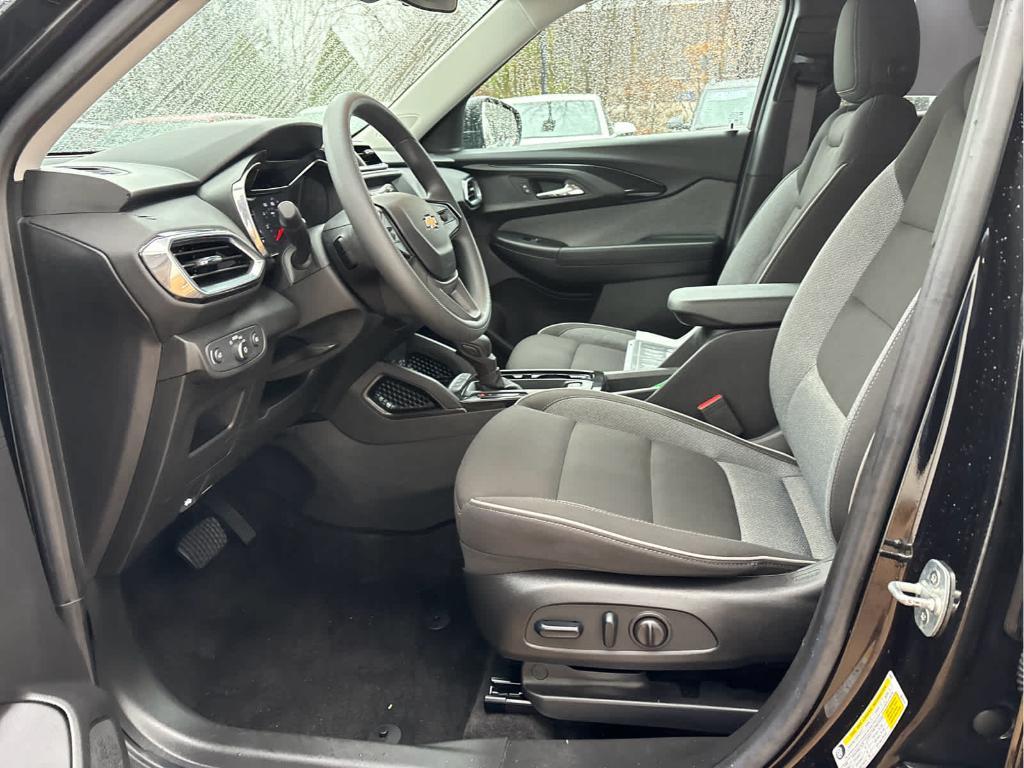 used 2023 Chevrolet TrailBlazer car, priced at $21,575