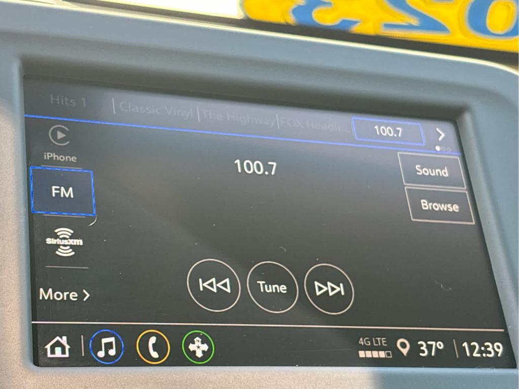 used 2023 Chevrolet Equinox car, priced at $22,999