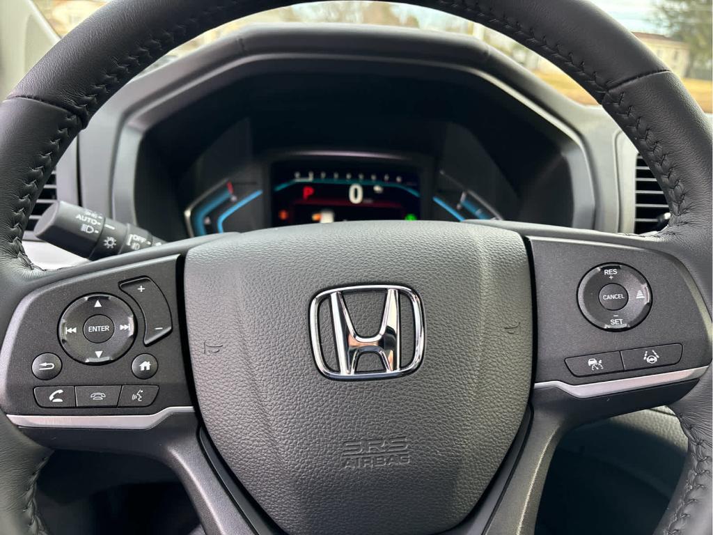 used 2024 Honda Odyssey car, priced at $32,991