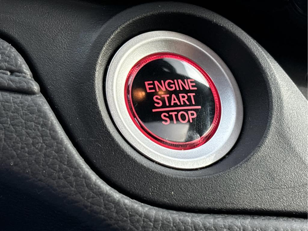 used 2024 Honda Odyssey car, priced at $32,991