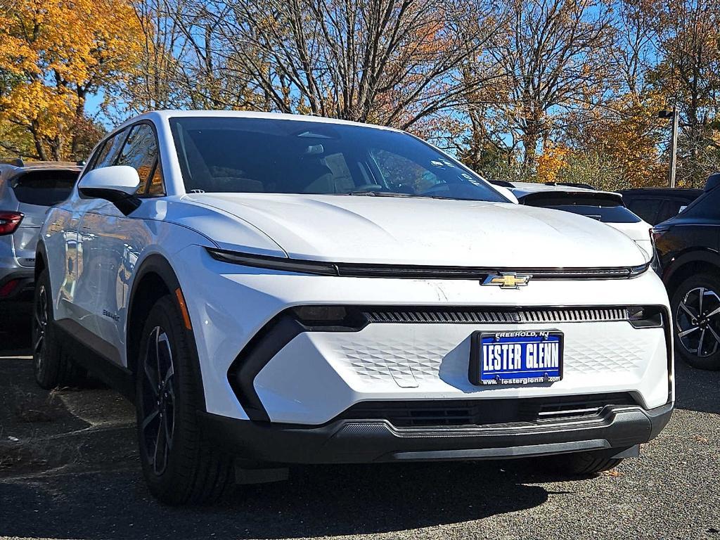 new 2026 Chevrolet Equinox EV car, priced at $33,552