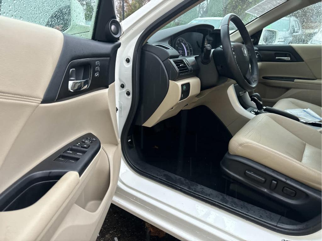 used 2013 Honda Accord car, priced at $10,999