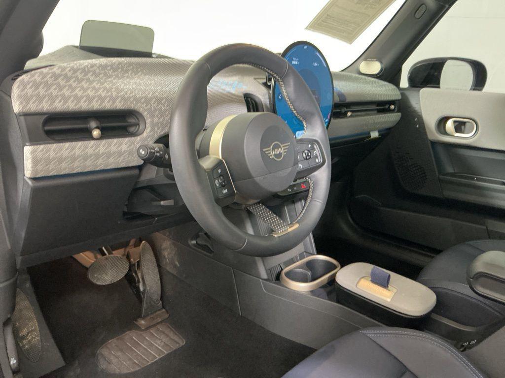 used 2025 MINI Hardtop car, priced at $31,745