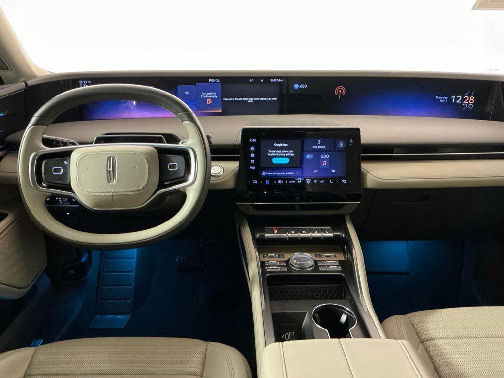 used 2024 Lincoln Nautilus car, priced at $43,162