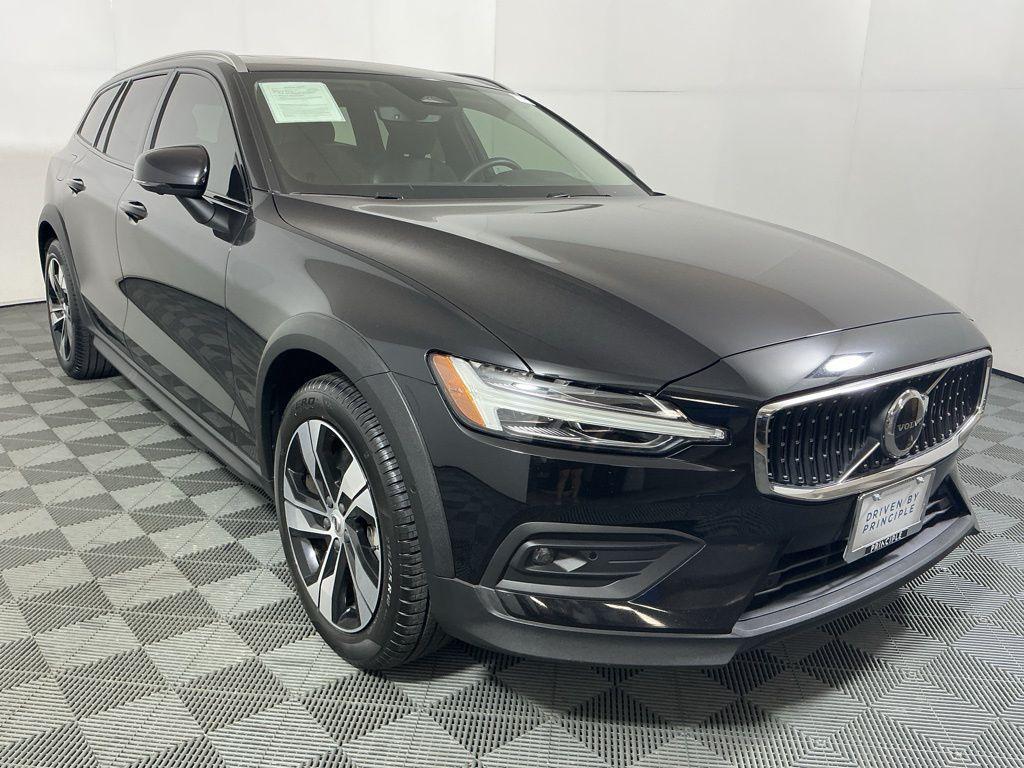 used 2024 Volvo V60 Cross Country car, priced at $29,962