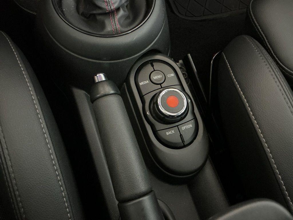 used 2020 MINI Hardtop car, priced at $17,262