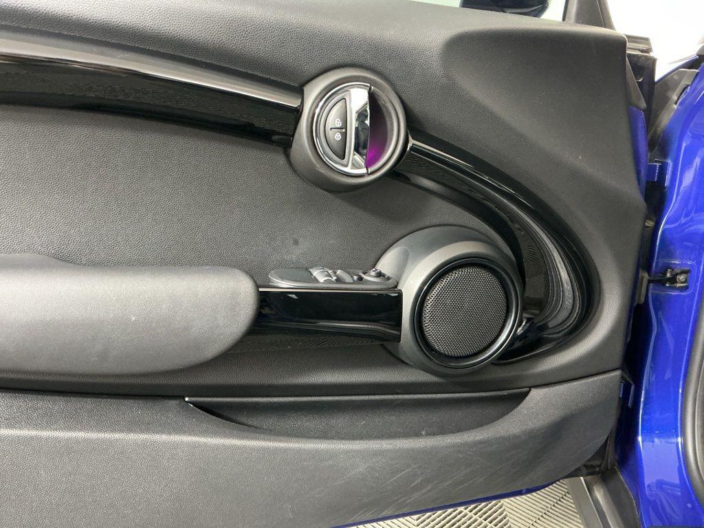 used 2020 MINI Hardtop car, priced at $17,262