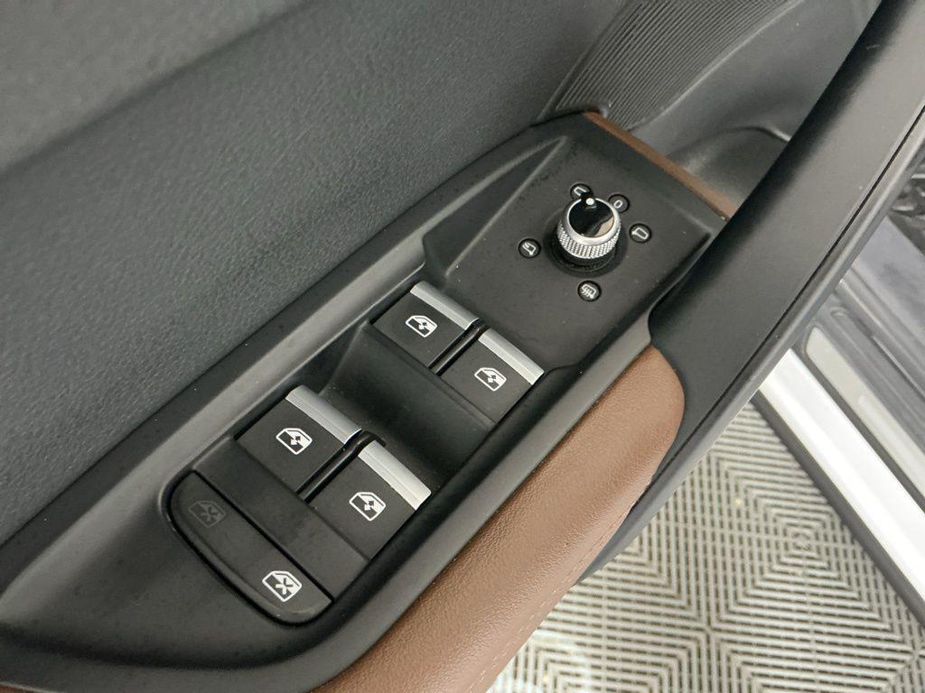 used 2018 Audi Q5 car, priced at $18,262