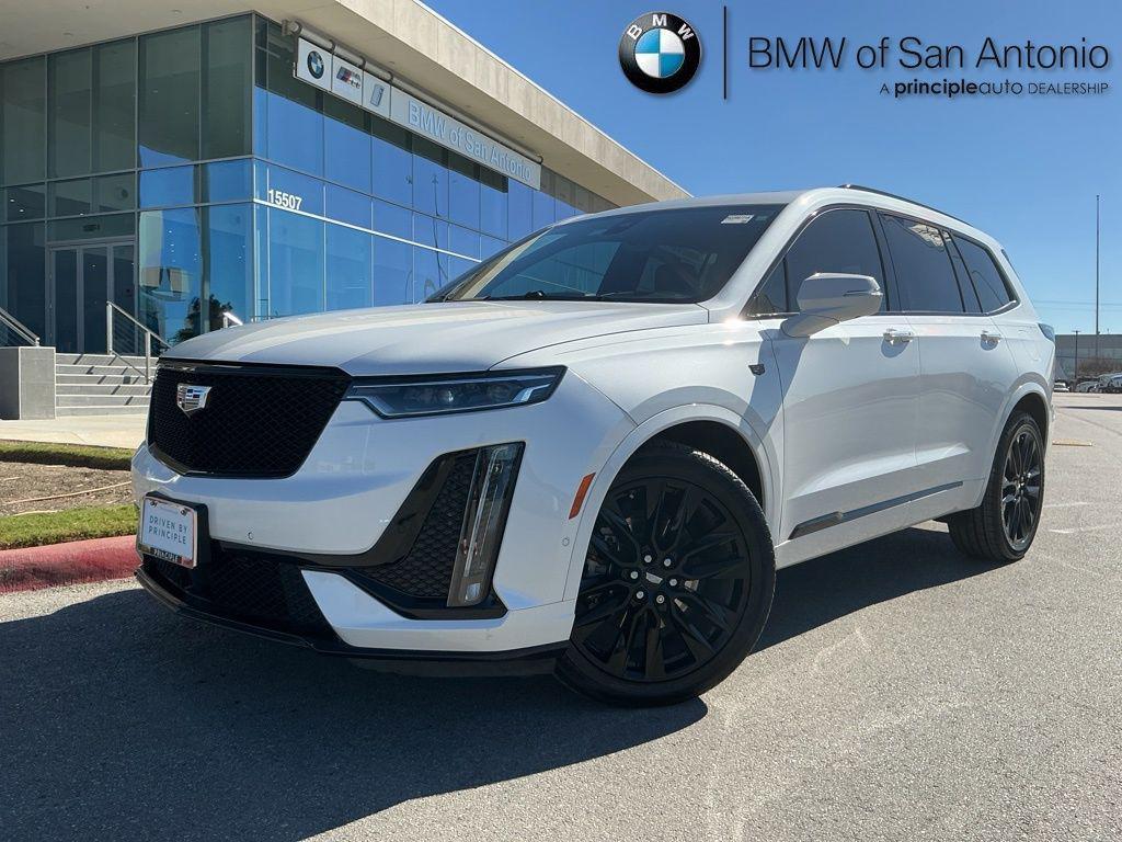 used 2021 Cadillac XT6 car, priced at $28,962