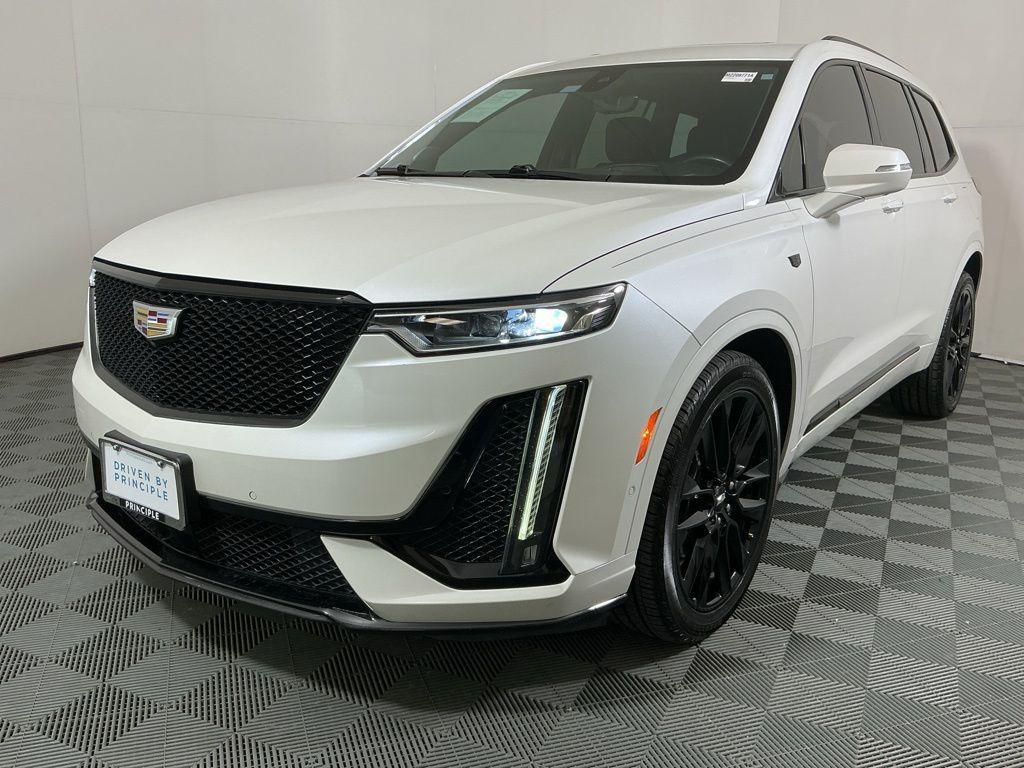 used 2021 Cadillac XT6 car, priced at $28,962